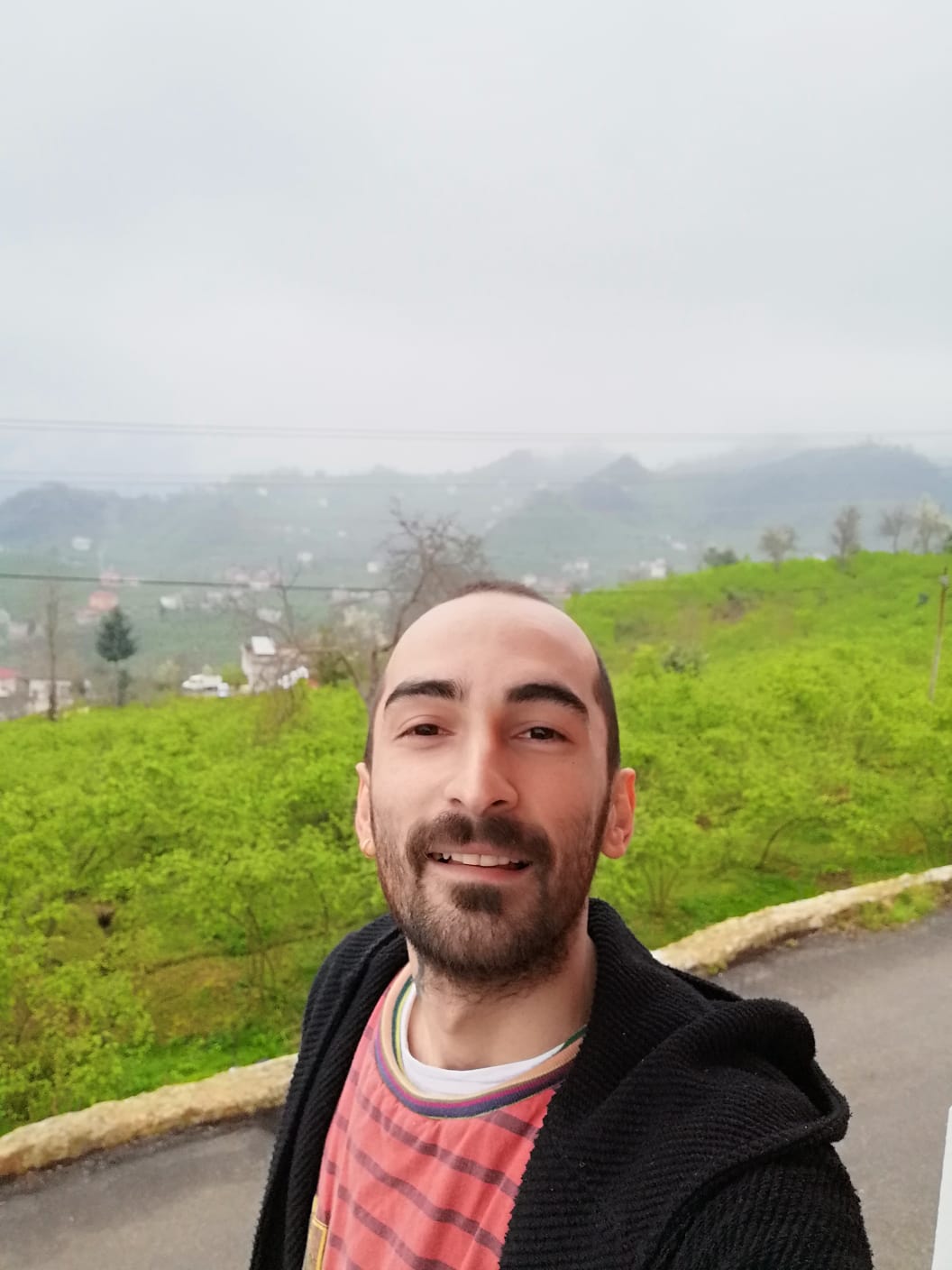 sirkaftan-kisalar-ayhan-la-hosluk-sesi-ol-2