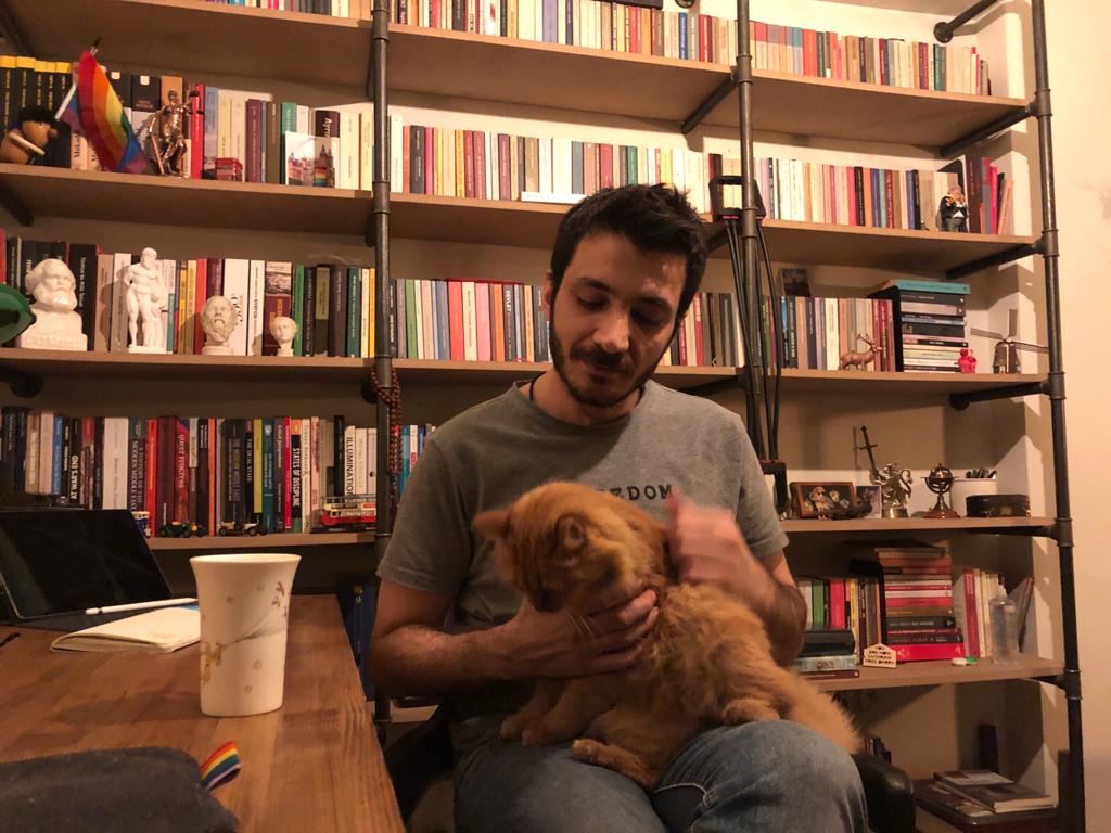 sirkaftan-kisalar-levent-piskin-le-ruyalarda-bulusmaca-2