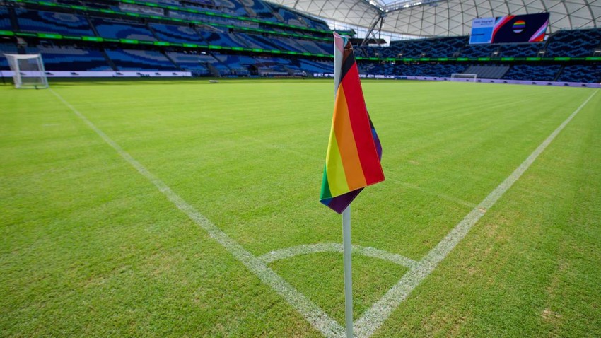 İran, FIFA’dan Dünya Kupası maçlarında LGBTİ+ bayraklarını yasaklamasını istedi Kaos GL - LGBTİ+ Haber Portalı