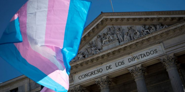 İspanya hükümeti, trans kadınların spordan menedilmesini planlıyor | Kaos GL - LGBTİ+ Haber Portalı Haber