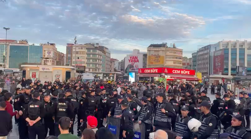 İstanbul’da 11. Yargı Paketi eylemi: Kaymakamlıktan son dakika yasak, iki kişi gözaltına alındı! | Kaos GL - LGBTİ+ Haber Portalı Haber