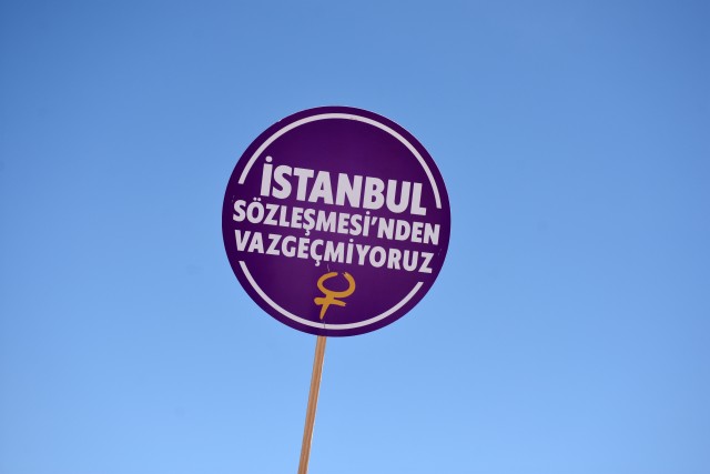 “Kadınların hayatı ve geleceği, en az Saadet Partili yöneticilerinkiler kadar önemlidir” | Kaos GL - LGBTİ+ Haber Portalı Haber