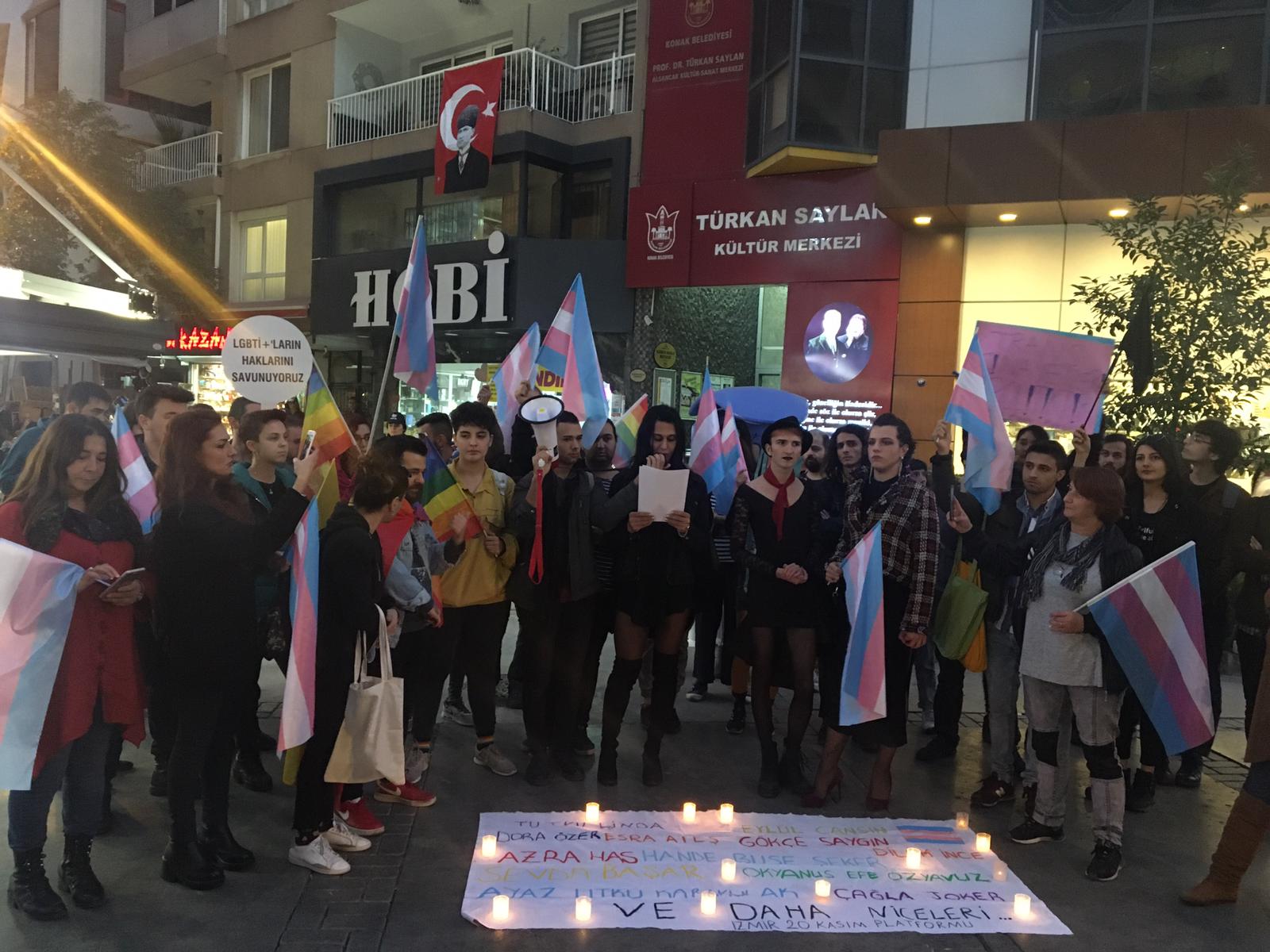 İzmir 20 Kasım Platformu: “Transfobiyle tartılan adalet terazisi transların hayatlarını ellerinden alıyor!” | Kaos GL - LGBTİ+ Haber Portalı Haber