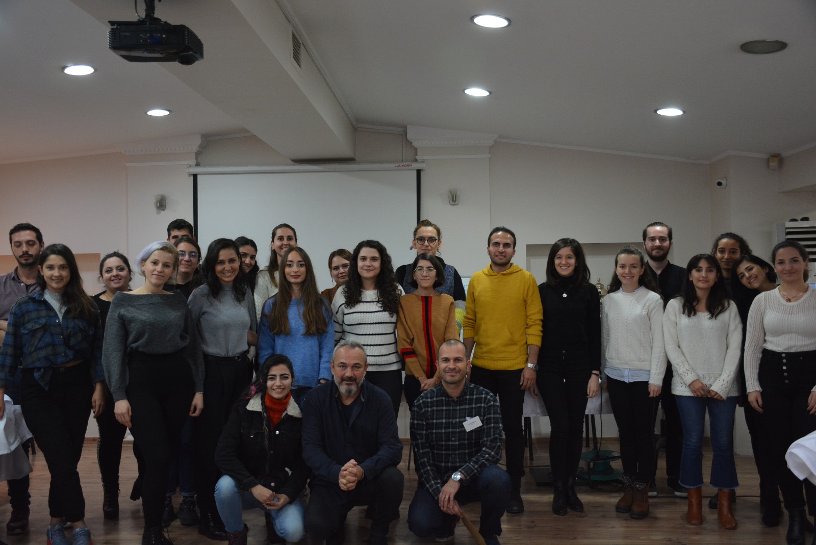 İzmir Barosu ve Kaos GL avukatlara yönelik kapasite arttırma eğitimi gerçekleştirdi Kaos GL - LGBTİ+ Haber Portalı