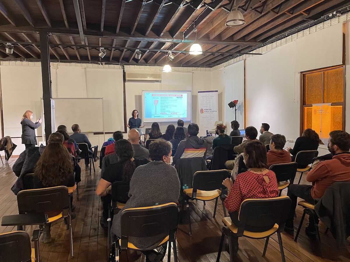 İzmir’de 20 Kasım etkinliği: Belediyeler, nefrete karşı eşitliği daha gür sesle haykırmalı! Kaos GL - LGBTİ+ Haber Portalı