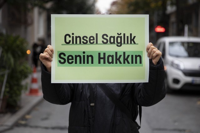 İzmir’de HPV farkındalığı etkinliği: HPV’yi konuşuyoruz! Kaos GL - LGBTİ+ Haber Portalı