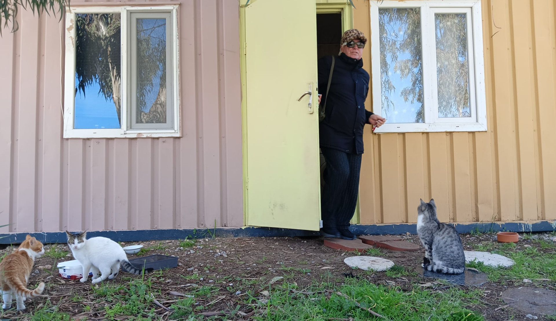 İzmir’de yaşayan 61 yaşındaki trans kadın anlatıyor: Yurttaş olarak kabul edilmiyorum | Kaos GL - LGBTİ+ Haber Portalı