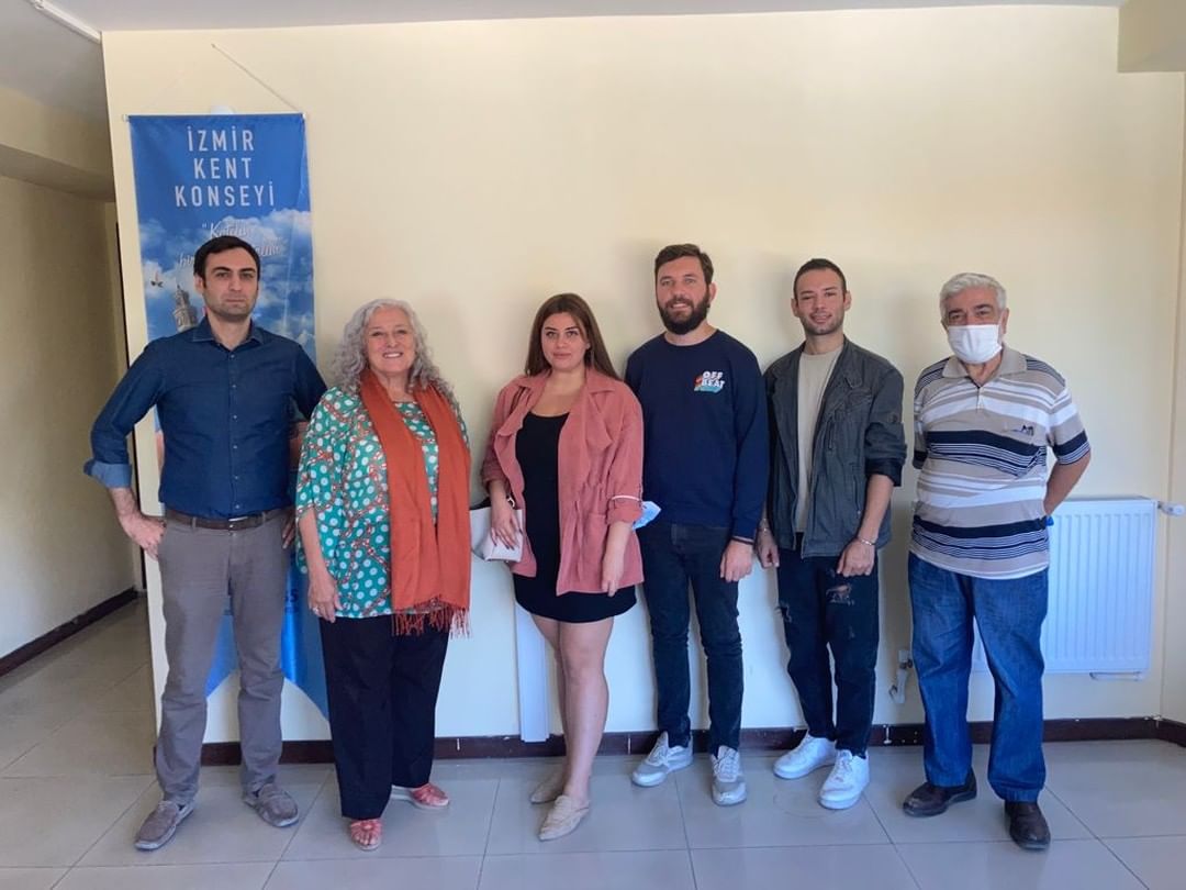 İzmir Kent Konseyi LGBTİ+ Çalışma Grubu için görüşmeler başladı | Kaos GL - LGBTİ+ Haber Portalı Haber