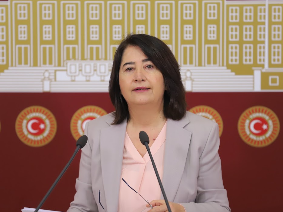 “Kadınlara, LGBT+’lara yönelik çalışma yaşamında ayrımcılığın kaldırılması amacıyla hazırlanan bir proje bulunmakta mı?” | Kaos GL - LGBTİ+ Haber Portalı Haber