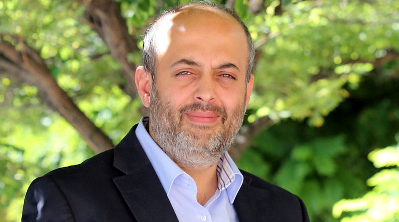 Kaos GL Medya Seminerleri’nin ilk konuğu Gökçer Tahincioğlu | Kaos GL - LGBTİ+ Haber Portalı Haber