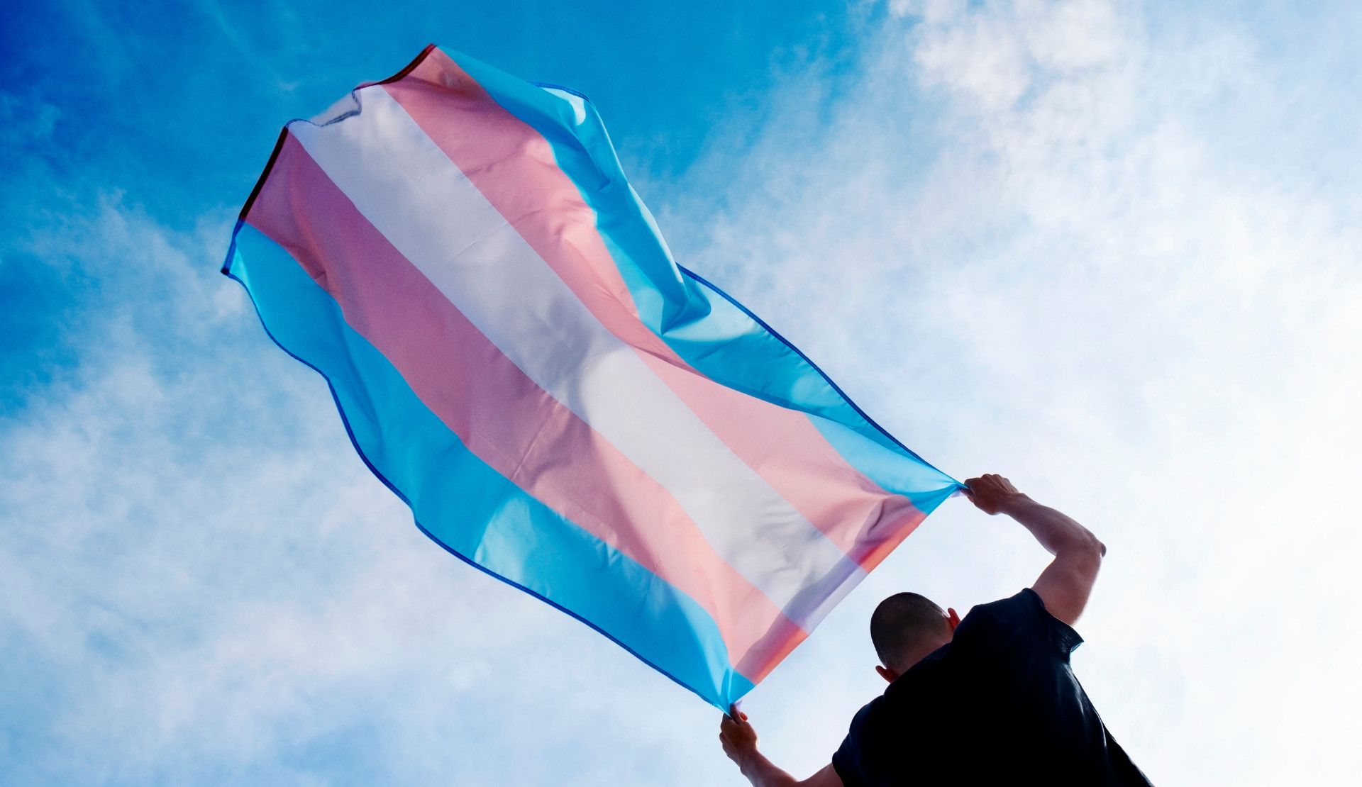 Kırgızistan’da transları hedef alan yasa taslağı gündemde! Kaos GL - LGBTİ+ Haber Portalı