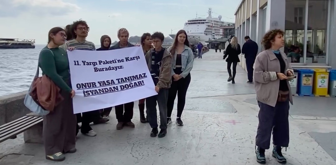 Kuir Baykuş’tan 11. Yargı Paketi’ne ilişkin açıklama: “Var gücümüzle karşı çıkacağız” Kaos GL - LGBTİ+ Haber Portalı