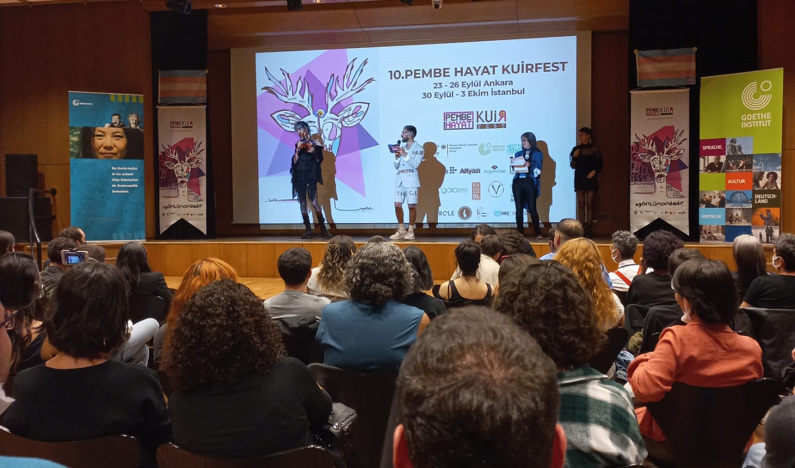 KuirFest 10 yaşında evine döndü | Kaos GL - LGBTİ+ Haber Portalı Haber