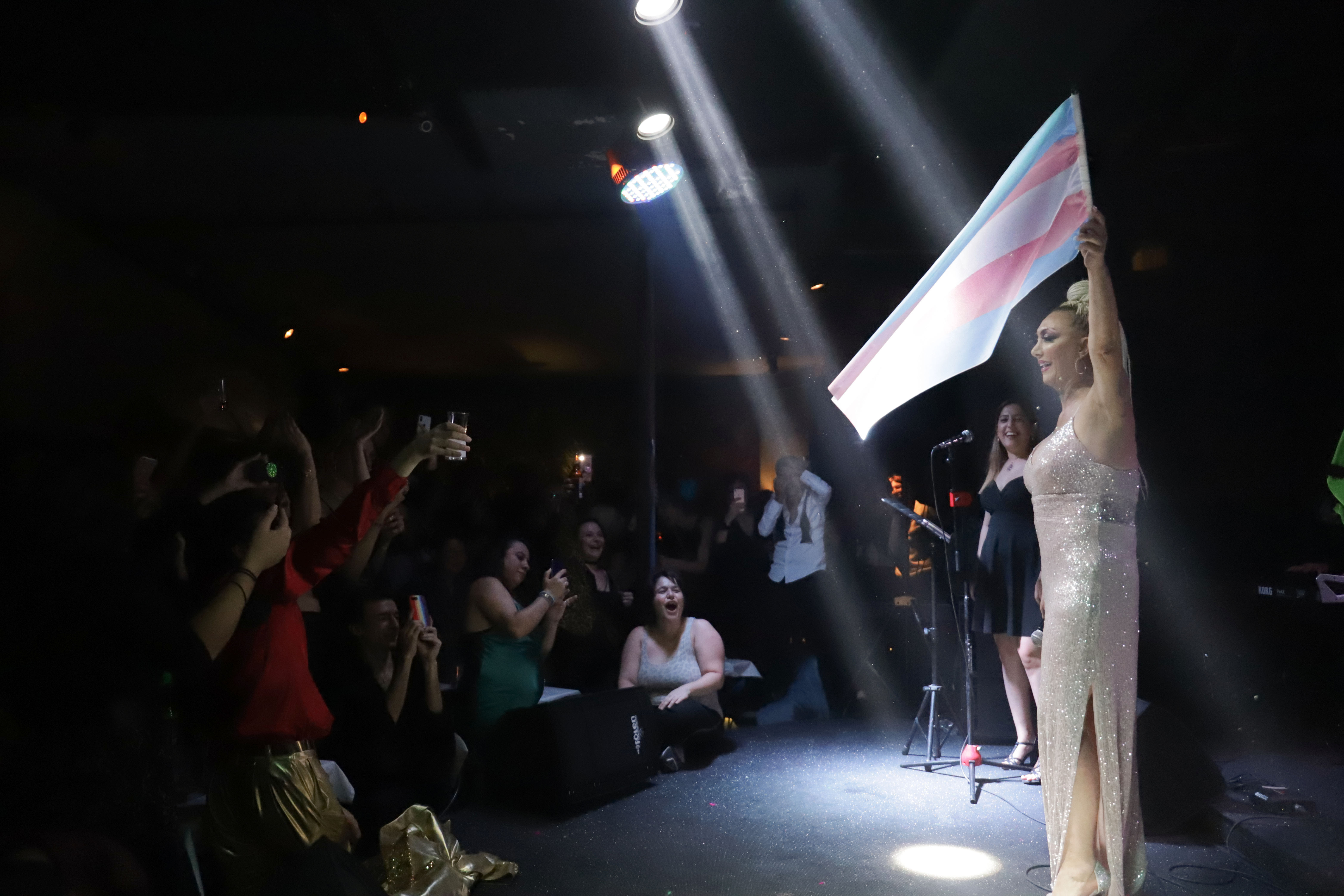 Kuirfest’ten Güllü geçti! | Kaos GL - LGBTİ+ Haber Portalı Haber