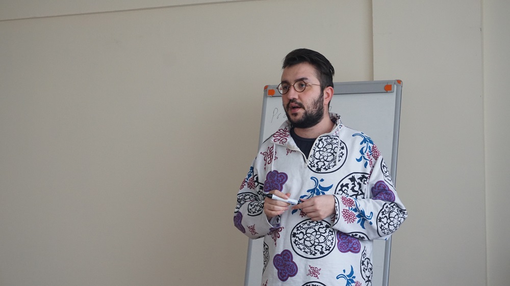 “Kurumsal iletişimde önemli olan net bir mesajınız ve hedefiniz olması” Kaos GL - LGBTİ+ Haber Portalı