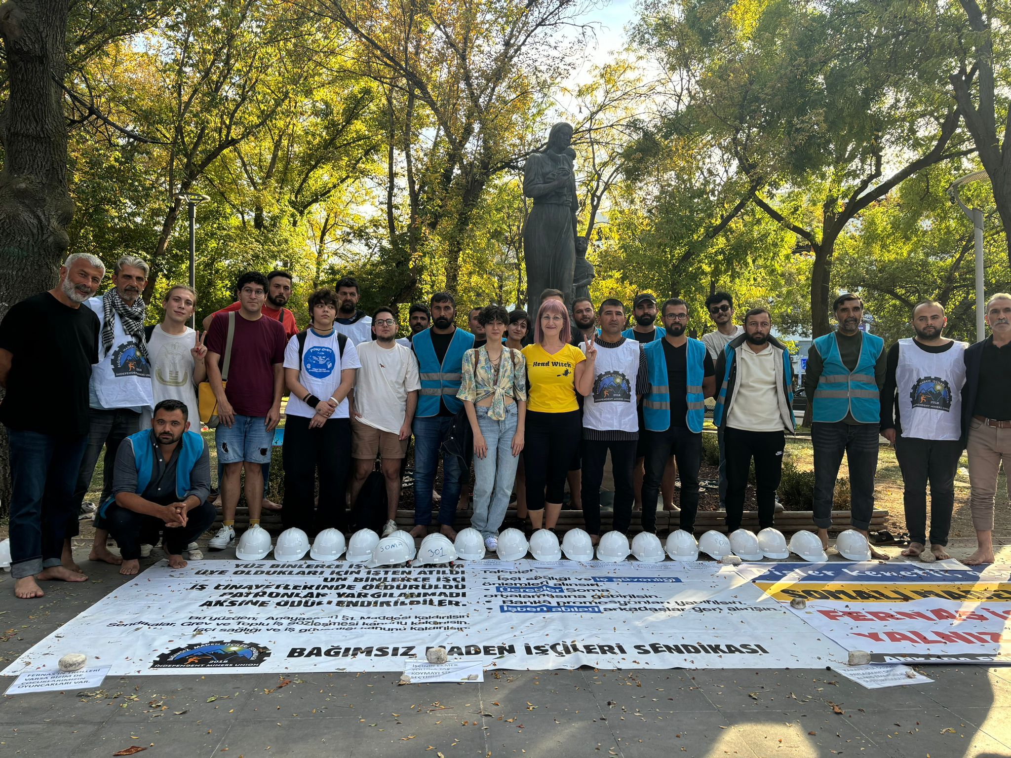 LGBTİ+ aktivistleri, Fernas işçilerini ziyaret etti | Kaos GL - LGBTİ+ Haber Portalı Haber