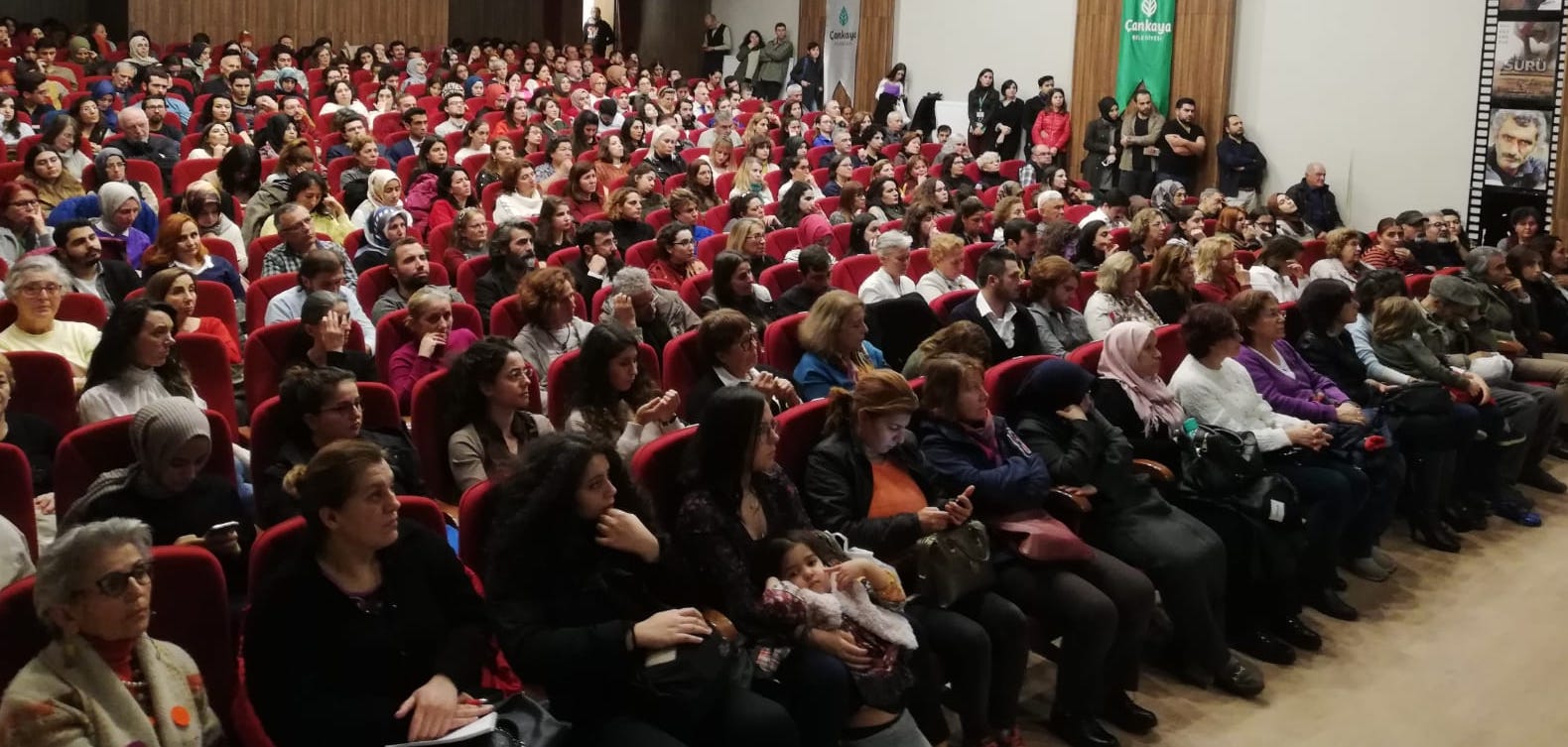 LGBTİ+ hakları Çankaya Belediyesi 25 Kasım etkinliklerindeydi | Kaos GL - LGBTİ+ Haber Portalı Haber