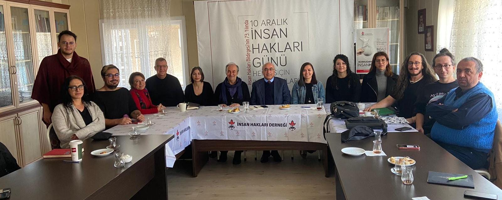 LGBTİ+ örgütleri, İHD Genel Merkezi’ni ziyaret etti | Kaos GL - LGBTİ+ Haber Portalı Haber