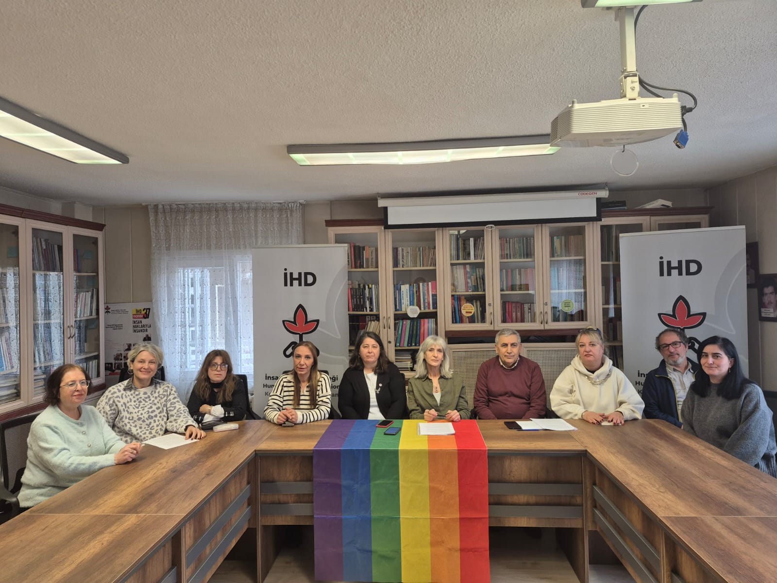 LİSTAG and the İzmir Family Group: “We will not give up on our children’s right to life” | Kaos GL - News Portal for LGBTI+ News