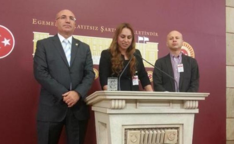 Meclis’te trans anması: Trans ve eşcinsel cinayetleri politiktir! | Kaos GL - LGBTİ+ Haber Portalı Haber