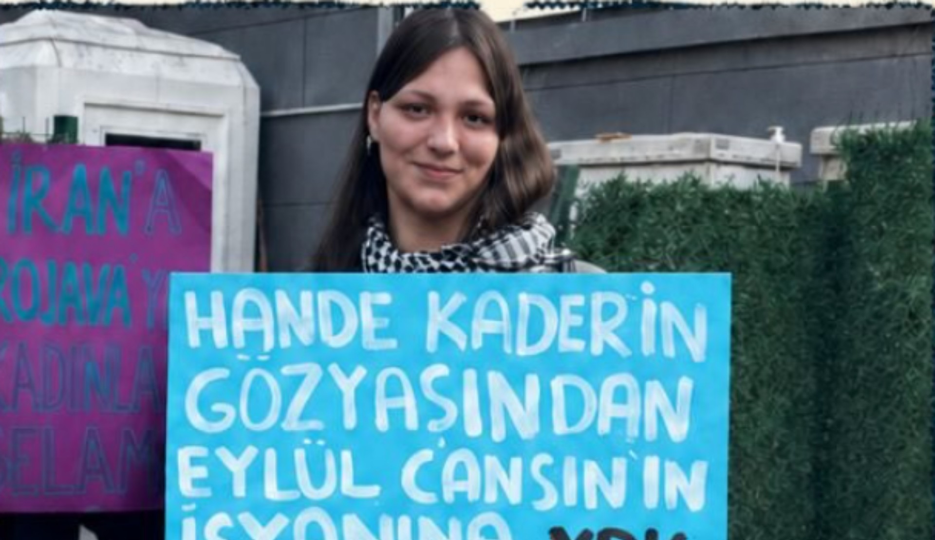 NATO operasyonunda tutuklanan LGBTİ+ aktivisti Duru’nun ilk duruşması 24 Eylül’de! Kaos GL - LGBTİ+ Haber Portalı