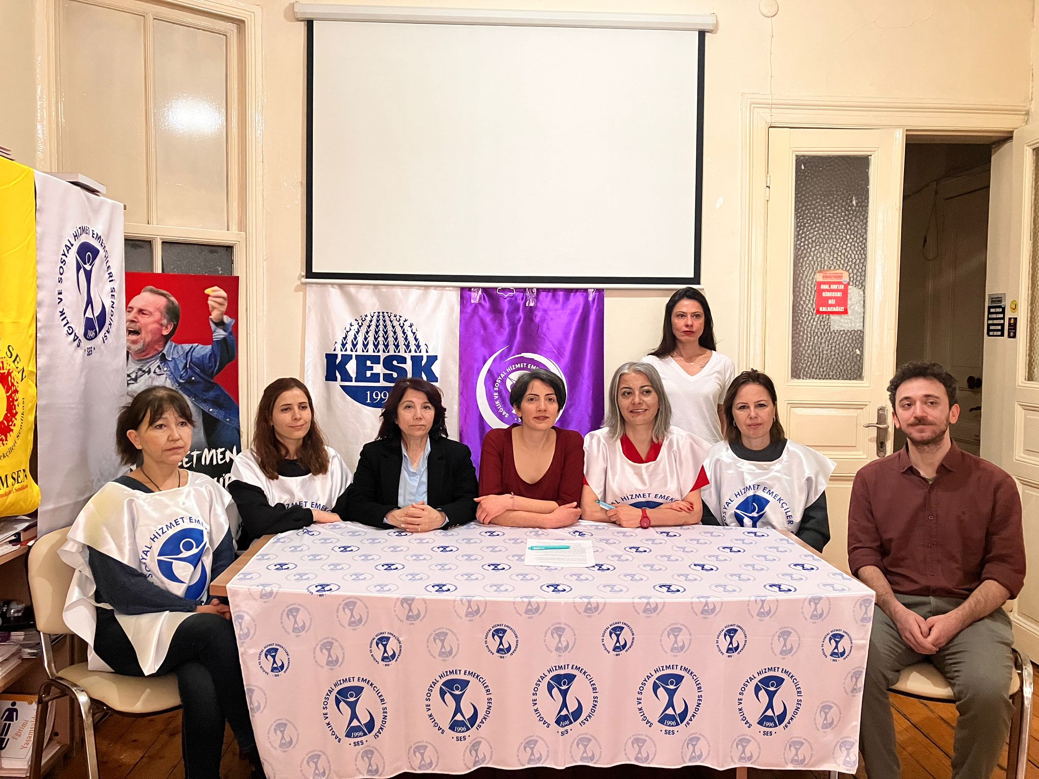 “Nefret söylemini hedefleyen bu ve benzeri her türlü provokasyona karşı yaşamda ısrarlı, özgürlükte kararlıyız!” | Kaos GL - LGBTİ+ Haber Portalı Haber