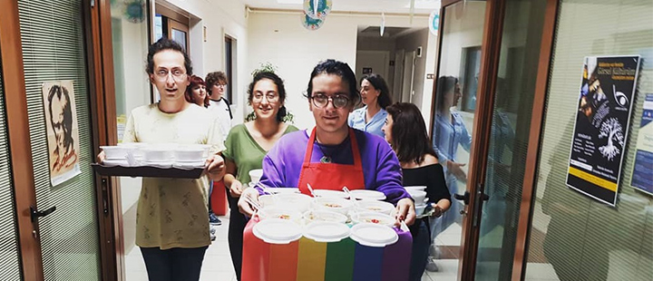 Özgür Renkler’in aşuresi | Kaos GL - LGBTİ+ Haber Portalı