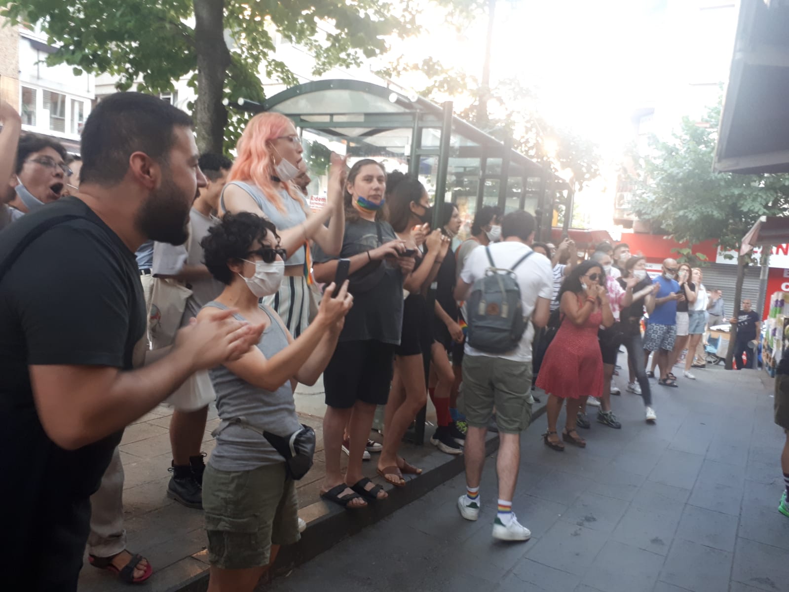 Pangaltı’da market çalışanı trans kadına saldırdı, ölümle tehdit etti | Kaos GL - LGBTİ+ Haber Portalı