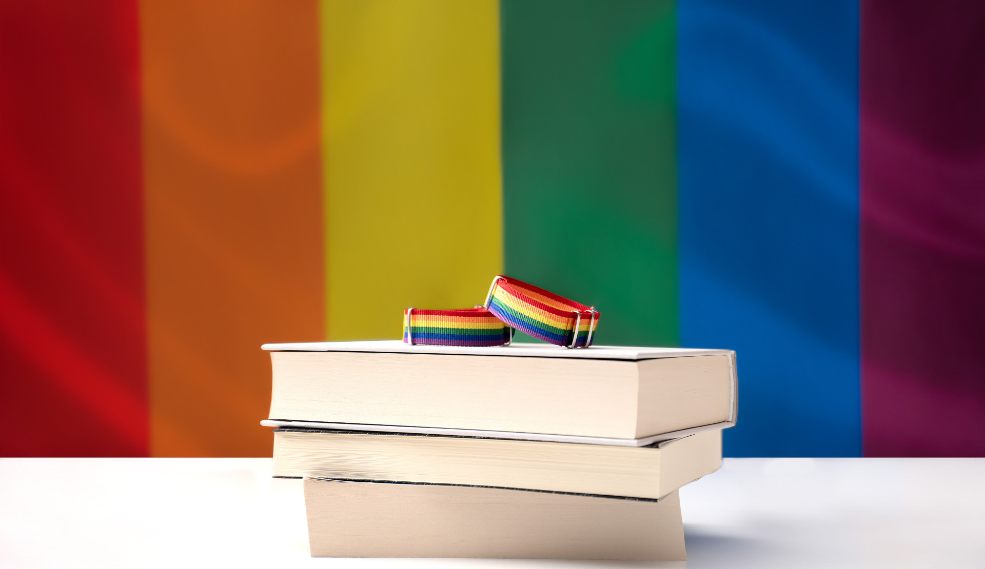 Pembe Hayat Derneği’nden İngilizce Konuşma Kulübü! | Kaos GL - LGBTİ+ Haber Portalı Haber