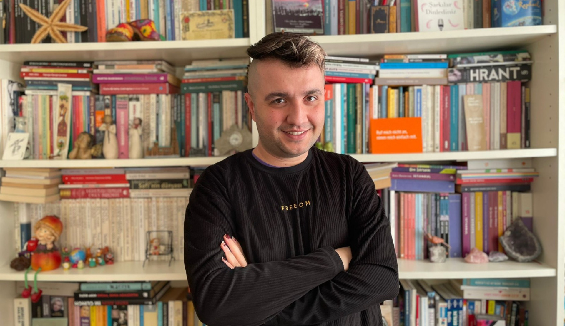 Pembe Hayat’tan Yıldız Tar’ın davasına çağrı: “Dava, LGBTİ+ hareketine yöneltilmiş bir saldırıdır” Kaos GL - LGBTİ+ Haber Portalı