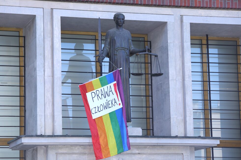 Polonya'da seçim sonrası ilk olumlu gelişme | Kaos GL - LGBTİ+ Haber Portalı Haber