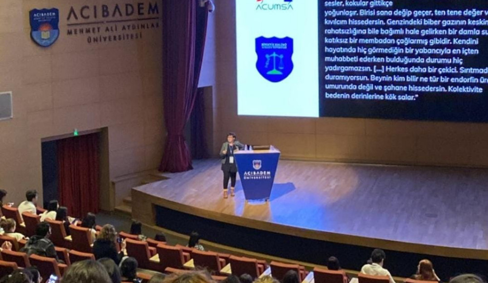 Queer karikatürler, Acıbadem Üniversitesi 1.Kadın Sağlığı ve Hakları Kongresi’nde | Kaos GL - LGBTİ+ Haber Portalı Haber