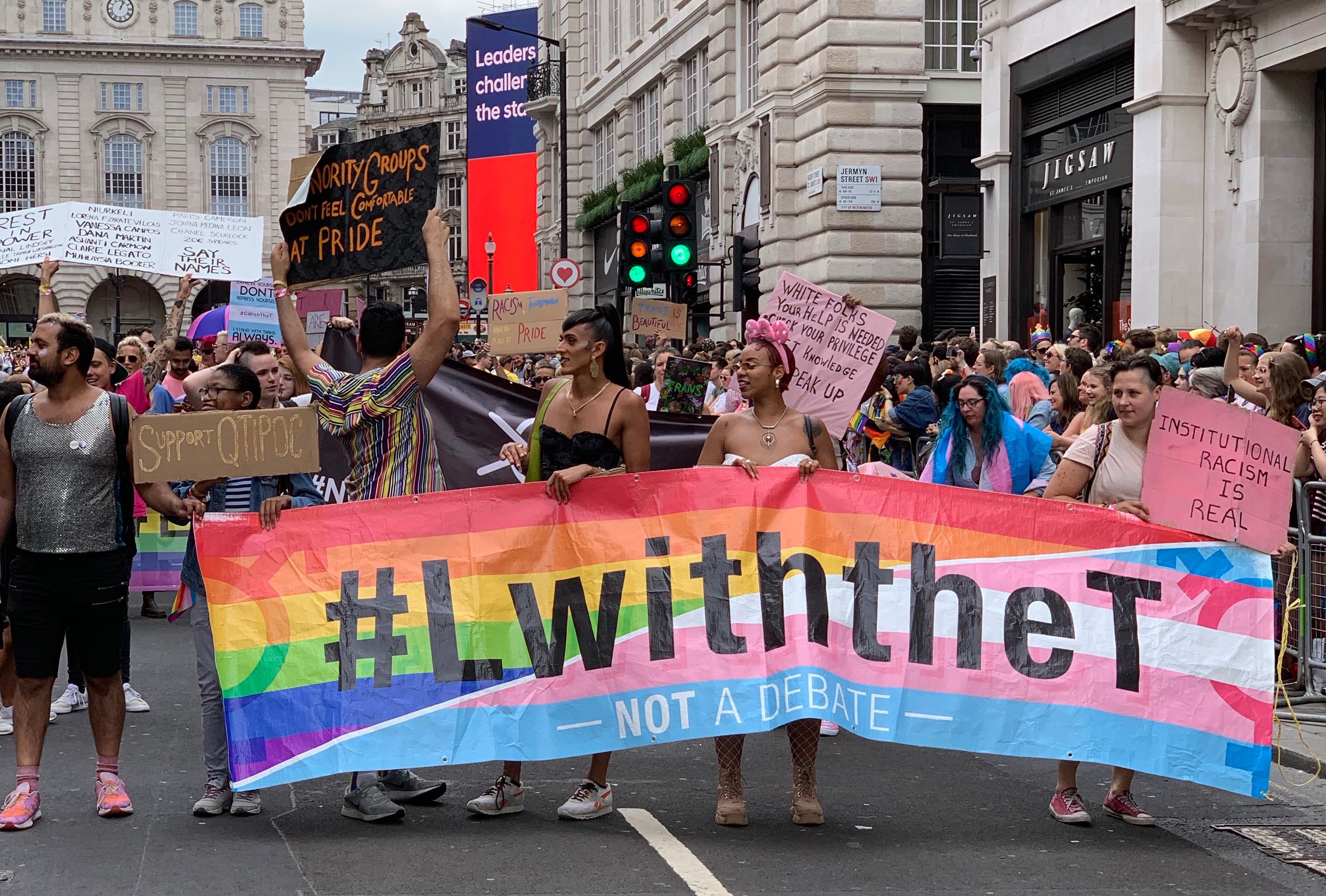 Radikal lezbiyen feminizmi yeniden sahiplenme vakti: Asla toplumsal cinsiyet ikiliğine sığmadık | Kaos GL - LGBTİ+ Haber Portalı Haber
