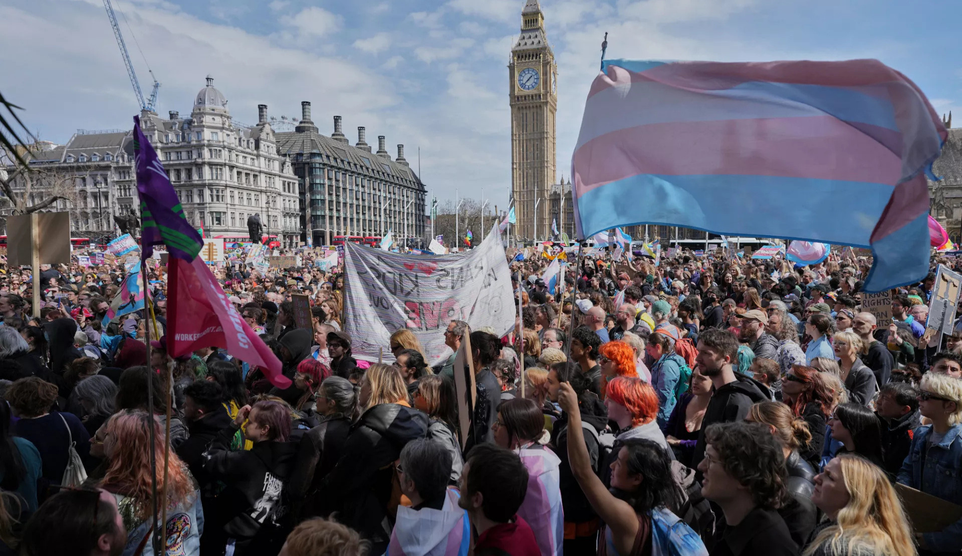 Rus petrolü gelirleri, Orbán üzerinden Britanya’daki trans karşıtı hareketlere akıtılıyor Kaos GL - LGBTİ+ Haber Portalı