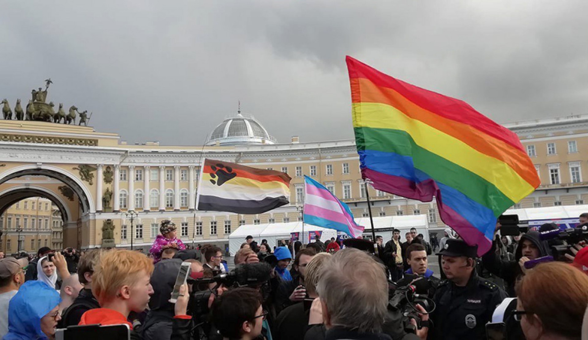Rusyalı psikiyatrist, LGBTİ+’ları “ruhsal bozukluk” ve “trans salgını” diyerek hedef aldı! | Kaos GL - LGBTİ+ Haber Portalı