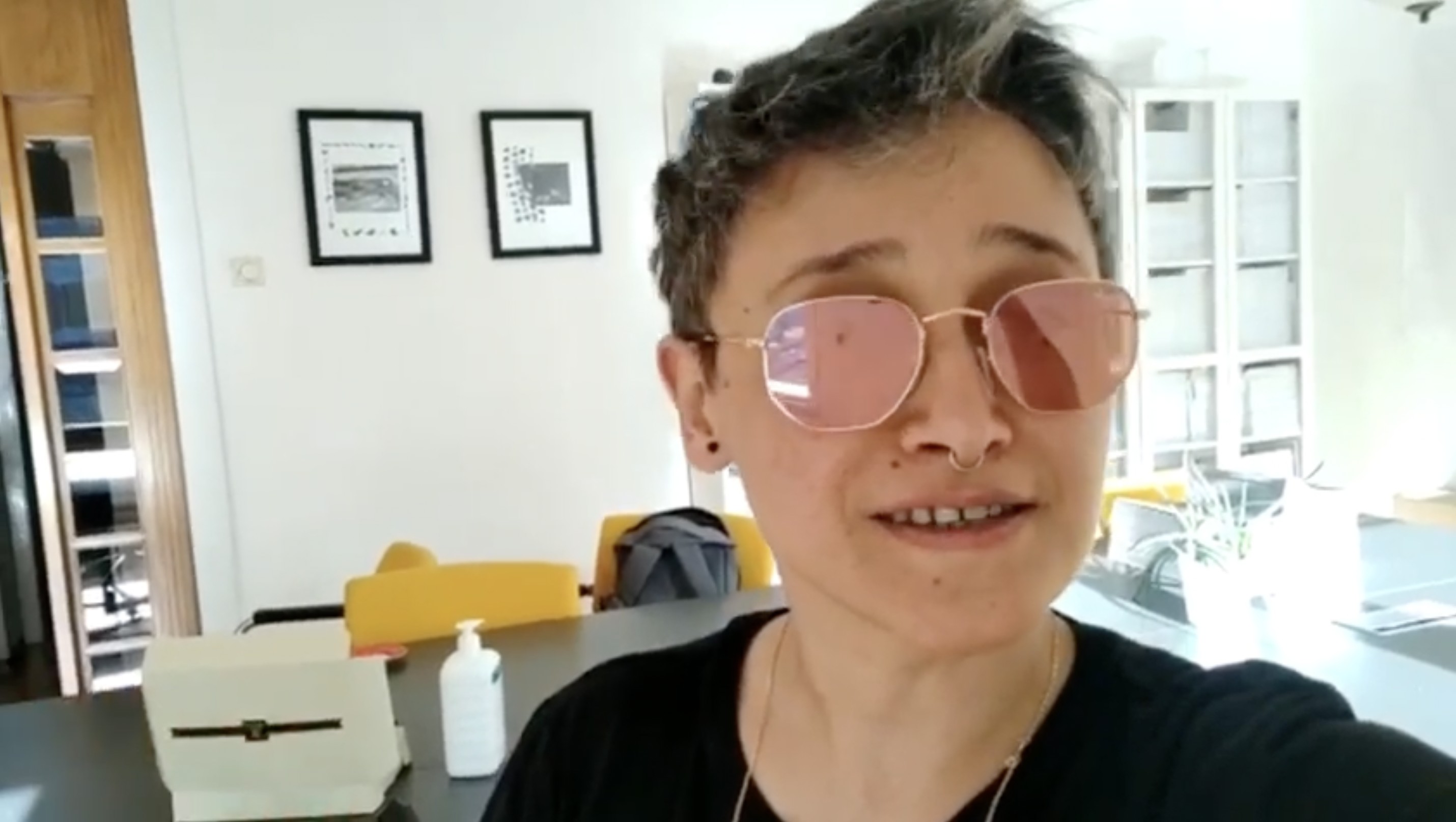 Seçin Tuncel anlatıyor: Bir lezbiyenin bir günü nasıl geçer? | Kaos GL - LGBTİ+ Haber Portalı Haber