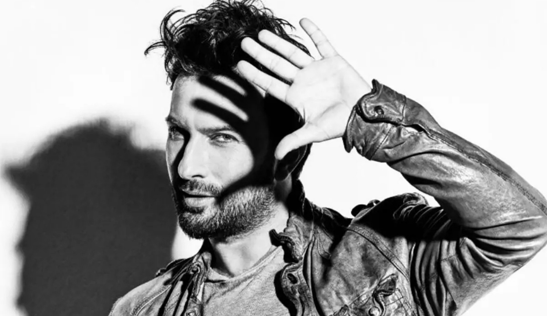 Tarkan’dan Mabel Matiz’e destek: "Seni çok seviyoruz, her şeyinle olduğun gibi" | Kaos GL - LGBTİ+ Haber Portalı