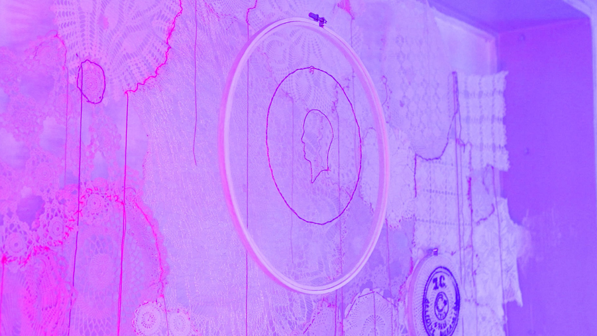 “the cracking patterns of being a family”: Interview with Asya Leman | Kaos GL - News Portal for LGBTI+ News