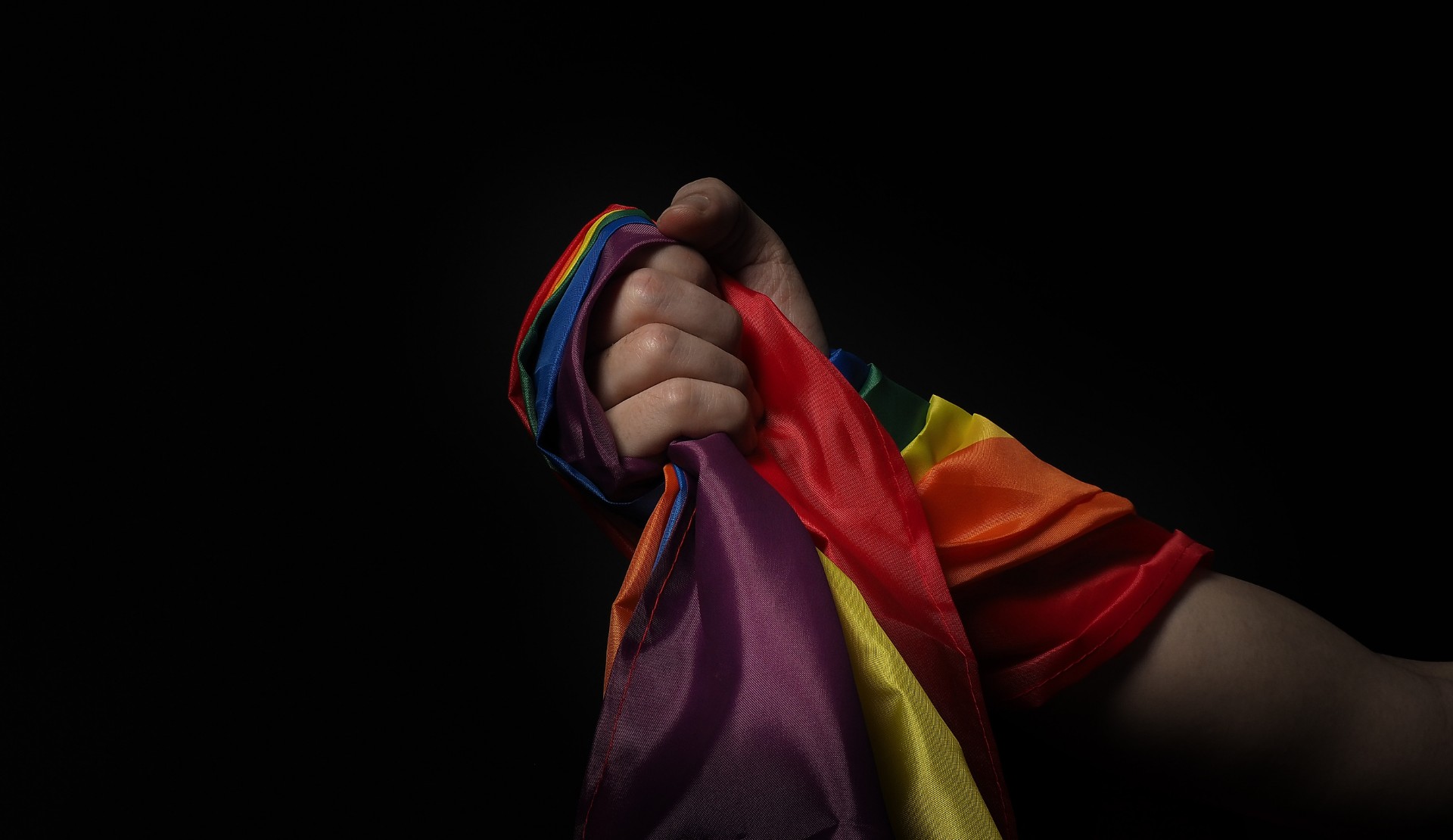 TİP LGBTİ+ Bürosu’ndan “Ailem Güvende” operasyonuna tepki: “Hak savunuculuğu hedef alınamaz!” Kaos GL - LGBTİ+ Haber Portalı