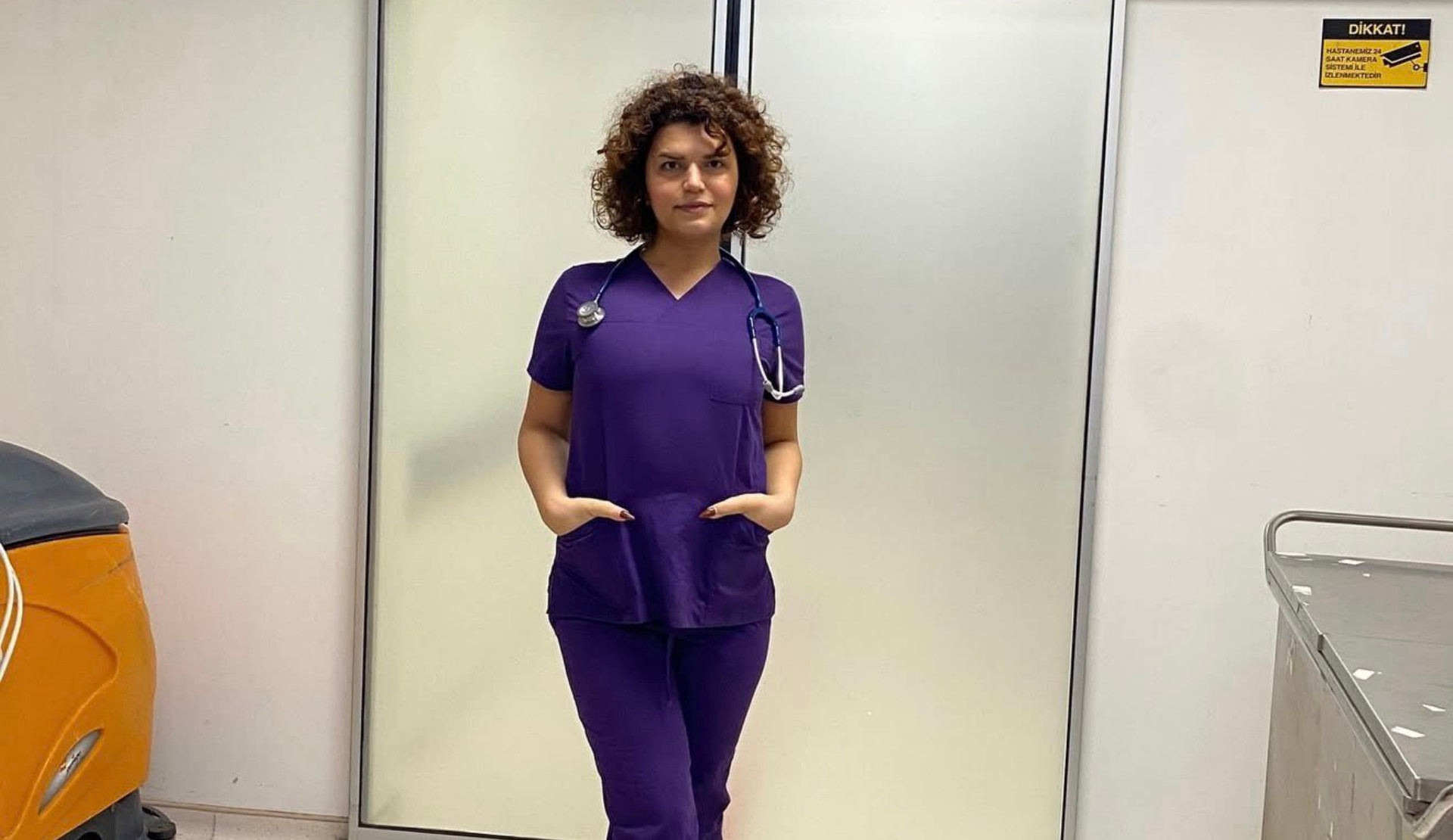 Trans kadın doktor Larin Kayataş meslekten ikinci kez men edildi; hapis istemiyle yargılanıyor! Kaos GL - LGBTİ+ Haber Portalı