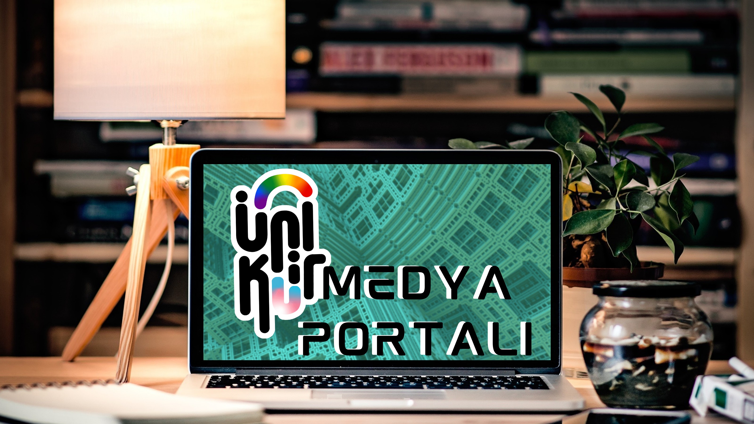 “Türkiye’deki lubunyaların gündeminde ne varsa ÜniKuir medyasının da gündemi o” | Kaos GL - LGBTİ+ Haber Portalı Haber