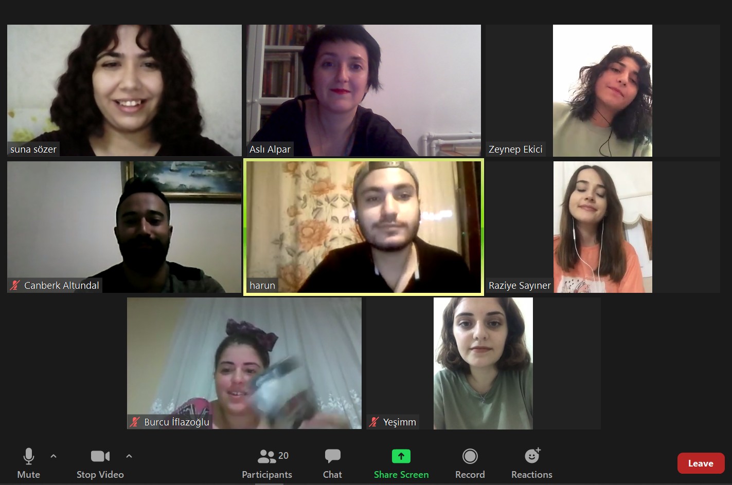 Uludağ’dan queer karikatür atölyesi | Kaos GL - LGBTİ+ Haber Portalı Haber