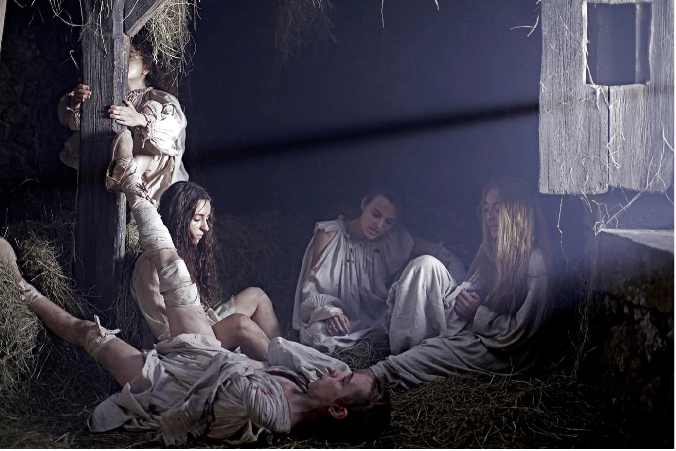 akelarre-tutkunun-yuzleri-arzu-dan-sucluluk-2