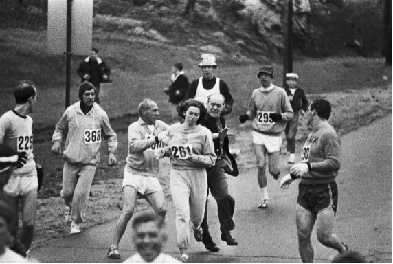 gelecegin-bilimini-ve-gelecekteki-adaleti-hayal-etmek-2