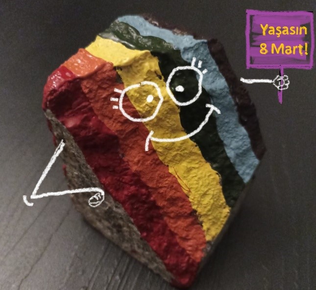 Kaldırım taşı gökkuşağı 8 Mart preteröpatik kuir müzikal | Kaos GL - LGBTİ+ Haber Portalı Gökkuşağı Forumu Köşe Yazısı