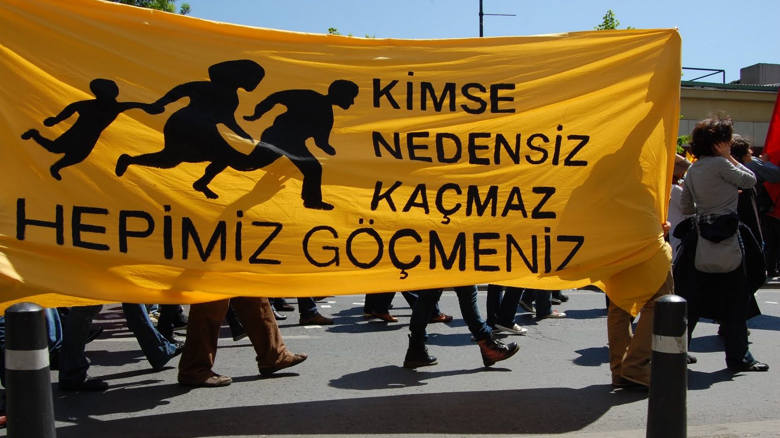 Tehlikede olan LGBTİ+’lar: Türkiye'den sınırdışı edilirken yaşanan korku ve umursamazlık Kaos GL - LGBTİ+ Haber Portalı