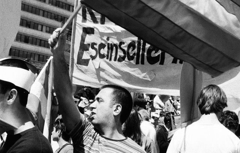 Zor zamanlarda göğe bakalım! | Kaos GL - LGBTİ+ Haber Portalı Gökkuşağı Forumu Köşe Yazısı