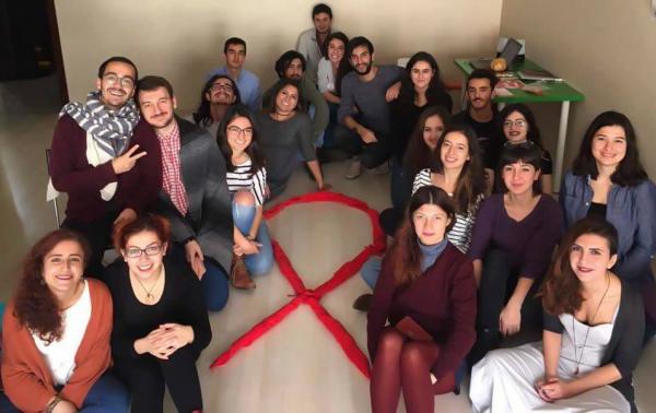 Gençler, HIV ve AIDS atölyesinde buluştu: Sesimiz daha fazla duyulmalı | Kaos GL - LGBTİ+ Haber Portalı Haber