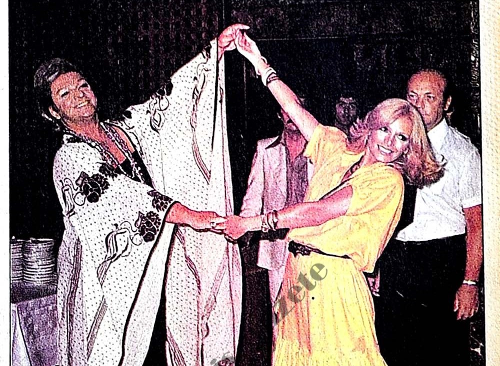 &lsquo;Zeki Müren Ajda Pekkan&rsquo;dan daha süslüydü&rsquo;, herhalde yani! | Kaos GL - LGBTİ+ Haber Portalı Haber