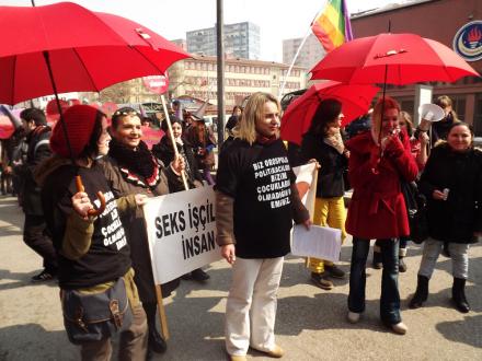 ‘Kabahatler Kanunu ile Trans Kadınlara Ayrımcılık Yapılamaz!’ Kaos GL - LGBTİ+ Haber Portalı